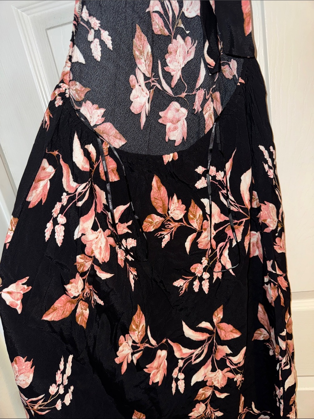 Forever 21 Black Maxi Dress with Pink Floral Print - Picture 4 of 11